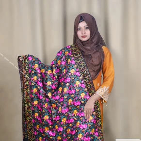 Deshi Kashmiri Chador (দেশি কাশ্মীরি শাল)